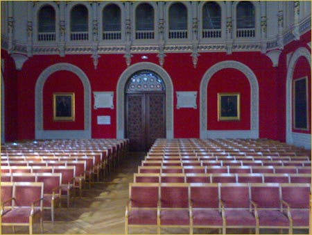 Accesibilidad sordos - Universidad de Zaragoza. Rectorado, Salón Paaninfo